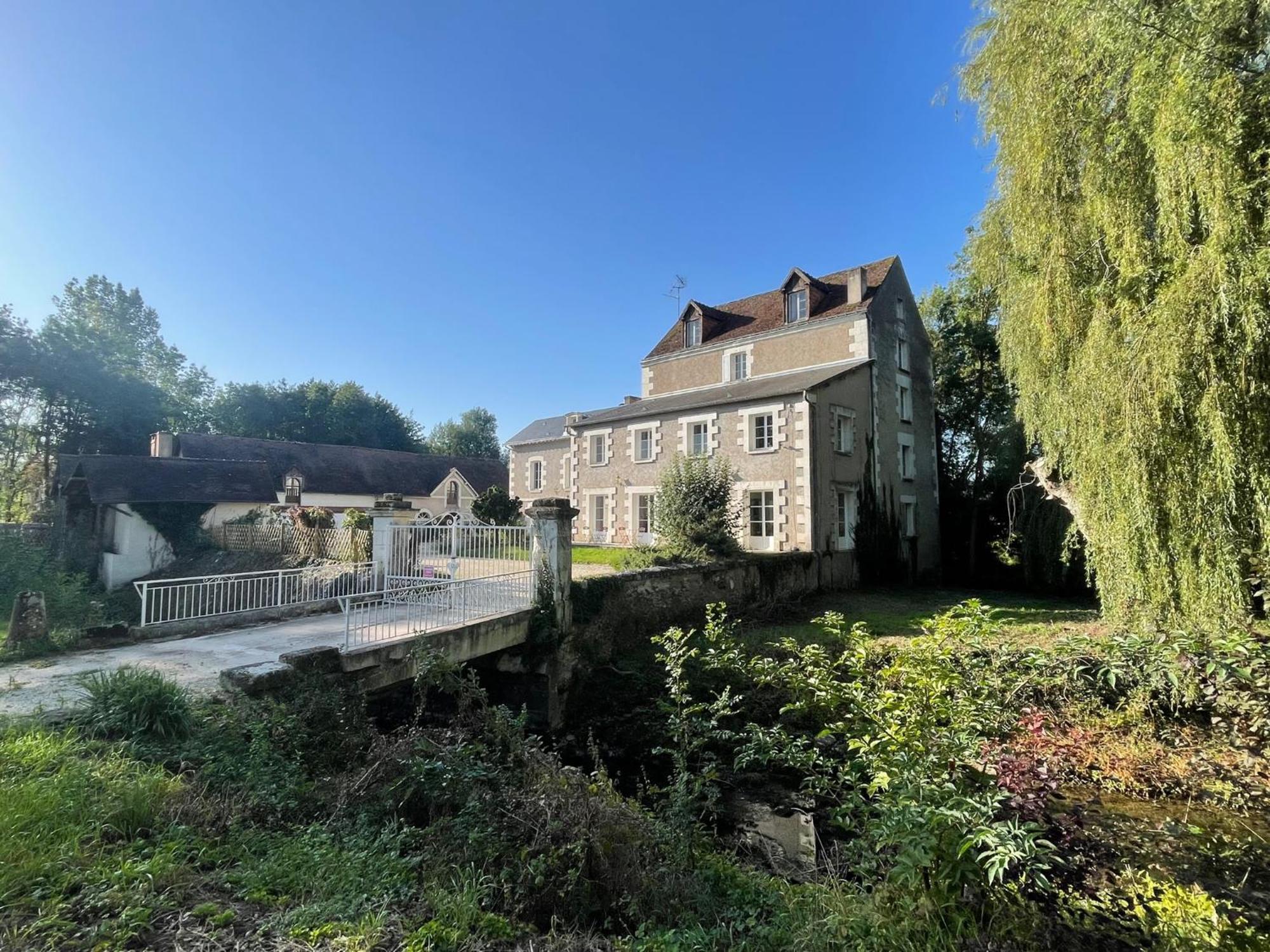Chateau De L'epinay - Domaine Du Marquis De Lafayette *